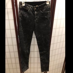 H&M Acid wash stretchy skinny jeans/leggings